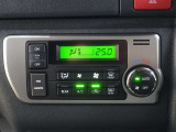 オートエアコンを装備しております!自動で調整してくれますので、車内も快適です☆