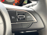 【クルーズコントロール】高速道路もラクラク走行。アクセルを離しても一定速度で走行ができ、長距離運転時の負担を軽減!加速・減速も簡単なスイッチ操作で調整できます。