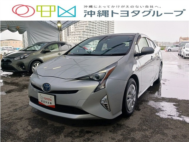 プリウス 1.8 S セーフティ プラス 