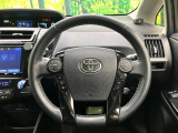 【純正革巻きステアリング】上質な革を使用することで、手にしっかり馴染みとても運転しやすいハンドルです♪
