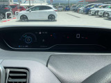 視認性の高いメーターで運転情報を的確に把握できます