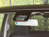 【スズキ セーフティサポート】走行中に前方の車両等を認識し、衝突しそうな時は警報とブレーキで衝突回避と被害軽減をアシスト。より安全にドライブをお楽しみいただけます。