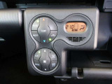 オートエアコンを装着しておりますので車内をお好みの快適な温度に保つことが可能です!