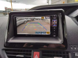バックカメラ付なので、車庫入れも安心です