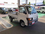 どのお車にも車検の残り期間により、安心の12ヶ月点検又は車検整備が付きます。納車後の点検、車検などアフターサービスもお任せください!