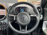◆LIBERALAは、輸入車選びの新たなスタイルを提案するインポート・セレクト・ブランドです。オーナー様となる方がクルマから直接感じる感性を第一にした、最良の一台との出会いをコーディネートいたします。