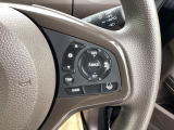 Hondaセンシングの機能のひとつ、アダプティブクルーズコントロール付!アクセルから足を離しても設定したスピードと前車との車間を保ち走行してくれます!車線維持もアシスト☆高速道路で疲労軽減ですね☆