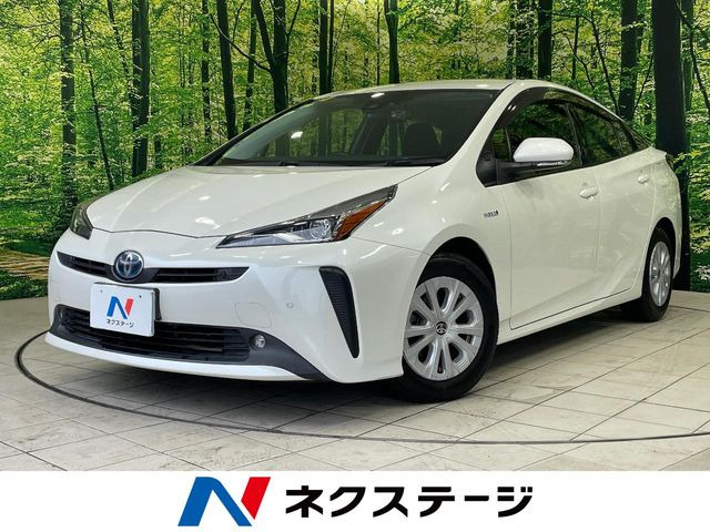トヨタ プリウス 