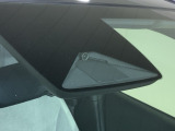 【ホンダセンシング】 「ミリ波レーダー」と「単眼カメラ」の異なる特性を持つ2つのセンサーなどにより、安心・快適な運転を支援します。