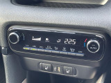 【 オートエアコン 】車内温度を感知して自動で温度調整をしてくれるのでいつでも快適な車内空間を創り上げます!//