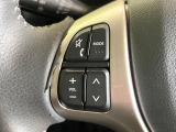 【ステアリングスイッチ】運転中、前方から目線をそらすことなく、オーディオ等の操作が可能な便利機能!安心&快適なドライブを演出してくれます♪