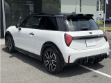MINI正規ディーラーの血統書付認定中古車。皆様のご相談お待ちしております。