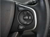 ◆アダプティブクルーズコントロール◆予め設定した車速内でクルマが自動的に加減速。前走車との適切な車間距離を維持しながら追従走行します。【LKAS】車線維持支援システムでステアリング操作を支援。