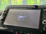 【純正ナビ】人気の純正ナビを装備。オーディオ機能も充実しており、Bluetooth接続すればお持ちのスマホやMP3プレイヤーの音楽を再生可能!毎日の運転がさらに楽しくなります!!