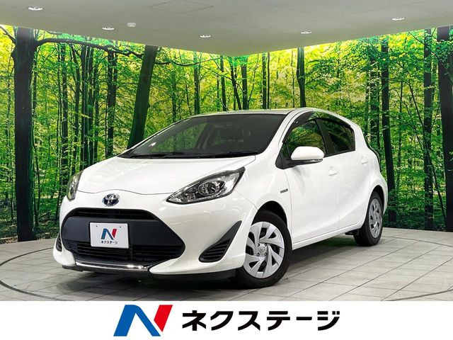 トヨタ アクア 