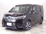 大人気のステップワゴン8人乗りが入荷しました。当社下取りのお墨付き車両。人気車両で充実装備の一台。おススメです。どうぞご覧ください。