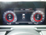 視認性の高いメーターで運転情報を的確に把握できます!