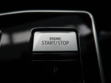 ●Start/Stop●ブレーキを踏みボタンを長押しするだけで、キーの抜き差しなく簡単にエンジンをかける事が出来ます。