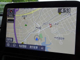 何処へでも行きたい場所へ、安心のトヨタ純正メモリーナビを装備しています。
