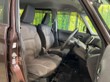 運転席シート廻りは使用感も少なく、良好な状態となっています。丁寧に使われていたことがよくわかりますね。