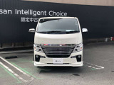 専用ビレットグリルを奢ったフロントグリルは、一目で日産のRiderシリーズとわかるアピアランス