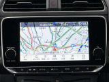 Nissan connect ナビゲーションシステム(9インチワイドディスプレイ、ハンズフリーフォン、Bluetooth対応、Apple CarPlay・AndroidAuto連携機能、iPod対応)NissanConnectサービスには別途申込が必要です。