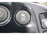 VSA(Vehicle Stability Assist)が装備!!VSAはコーナリング時の横滑りを抑制する機能と車両の急激な挙動変化を抑える機能で、安定した走行を実現していいます!!