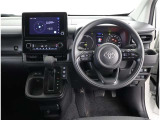 見通しのよいすっきりとした視界で、誰でも運転しやすいです。運転のしやすさは疲れにくさにも繋がりますよ♪