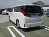 自動車任意保険・au 新規・機種変更やTS3カードも取り扱っております。auのデータ移行は無料で行っております。