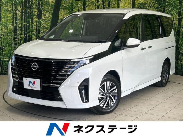 セレナ 1.4 e-POWER ハイウェイスターV