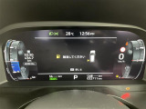 アウトランダー PHEV 2.4 ブラック エディション 4WD 4WD サンルーフ