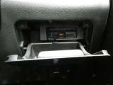 高速道路の料金所もノンストップで通過できるETCが備わっています。