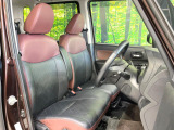 運転席シート廻りは使用感も少なく、良好な状態となっています。丁寧に使われていたことがよくわかりますね。