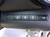 エマ-ジェンシ-ブレ-キ、VDC、車線逸脱防止、踏み間違い防止アシスト付き。