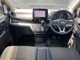 デイズの運転席周りの画像です。