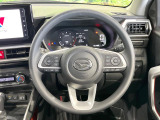 【ステアリングスイッチ】運転中、前方から目線をそらすことなく、オーディオ等の操作が可能な便利機能!安心&快適なドライブを演出してくれます♪