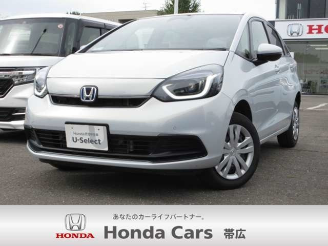 フィット 1.5 e:HEV ホーム 4WD（6AA-GR4）