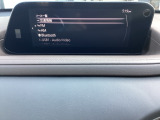 Bluetoothに接続することで、スマートフォンに入っている音楽アプリを車内で楽しめたり、通話が出来ます♪