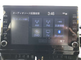 Bluetooth(ブルートゥース)接続機能付き。スマートフォンなどからお気に入りの音楽をワイヤレス再生できます。ドライブがさらに楽しくなりますね。