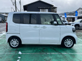 スライドドア付き!乗り降りが楽々になりますよ♪