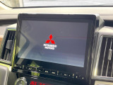 【メーカー純正ナビ】インテリアに溶け込むスタイリッシュな「専用設計」メーカーナビを装備♪視認性や操作性など基本性能にも優れ、より上質なカーライフをお楽しみいただけます。