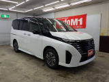 お客様にご満足して頂けるよう専任スタッフが1台、1台真心込めて整備致します。
