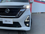 LEDライト、フォグランプで夜間も視界良好!!
