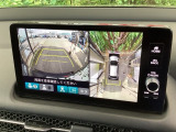 マルチビューカメラを搭載!これがあれば、前後左右も安心ですね。縦列駐車も見通しの悪い交差点も安心です!安全の為目視での確認もお願い致します。