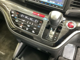 発進時から滑らかに加速する無段階変速のCVTはストップ&ゴーの多い街の中も快適です