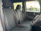 ゆったりとした運転席です★