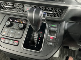 インパネシフトのオートマチック車です。