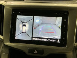 全方位モニターがついています! 車の周囲を360&deg;安全確認できるので、普段の駐車はもちろんの事、縦列駐車や幅寄せの際にも活躍してくれますよ。