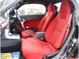 保証に関しましても、高年式車両にはメーカー保証や低年式車でも最長3年・走行無制限まで、ご用意させて頂いております(車輌によって条件が変わります。)
