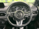 【純正革巻きステアリング】上質な革を使用することで、手にしっかり馴染みとても運転しやすいハンドルです♪
